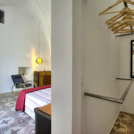 Lovely70-style Terrace Lejlighed Parabita